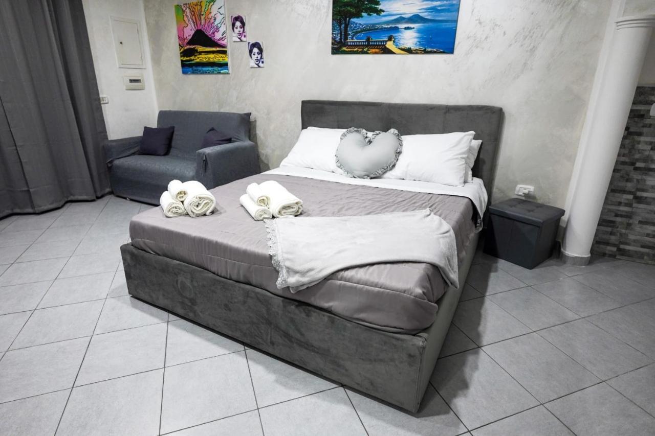 Housepurgatorio14 Centro Storico Apartment Naples Luaran gambar