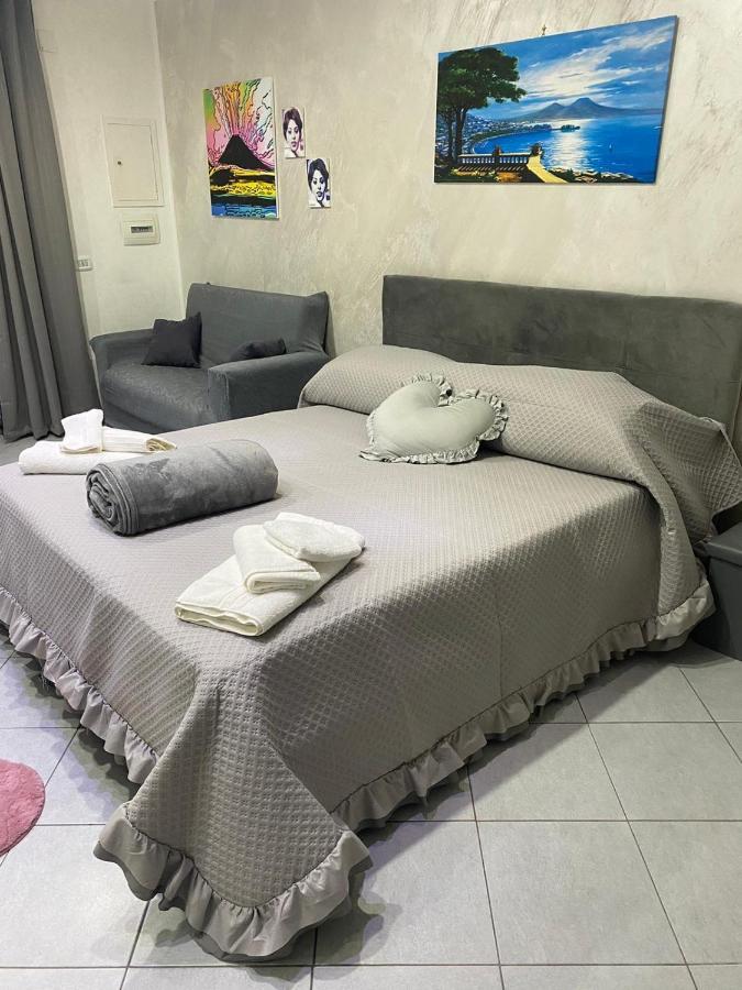 Housepurgatorio14 Centro Storico Apartment Naples Luaran gambar