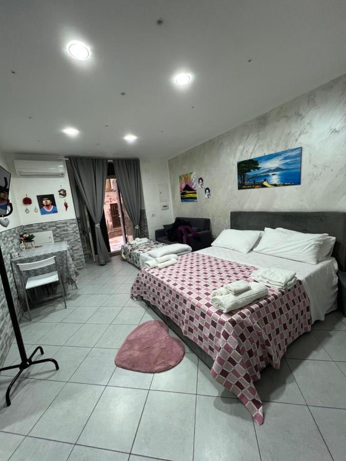 Housepurgatorio14 Centro Storico Apartment Naples Luaran gambar