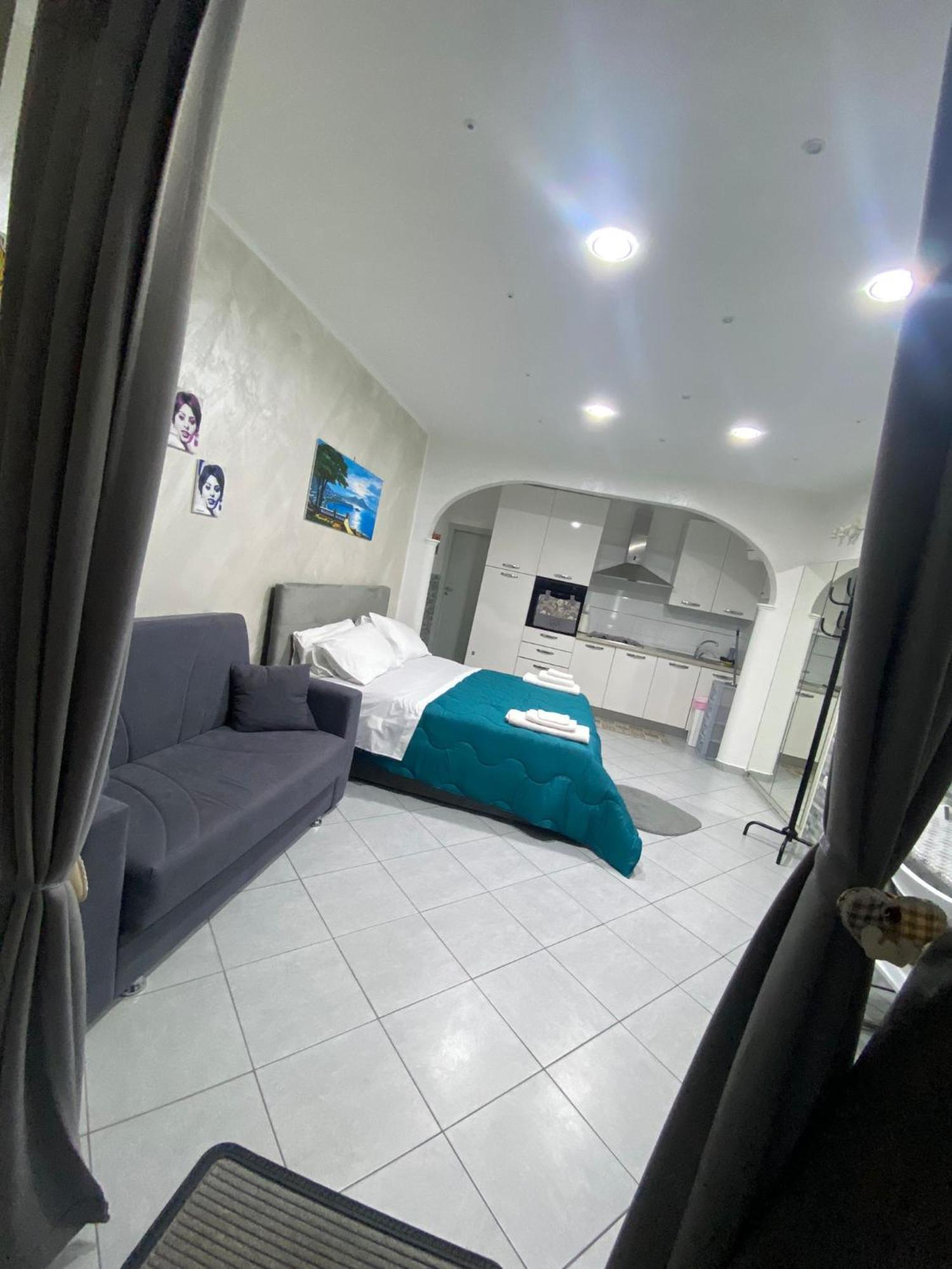 Housepurgatorio14 Centro Storico Apartment Naples Luaran gambar